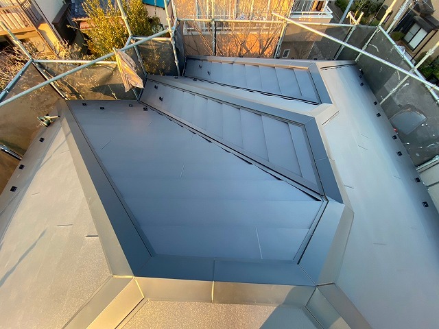 横暖ルーフαｓ　屋根カバー工事